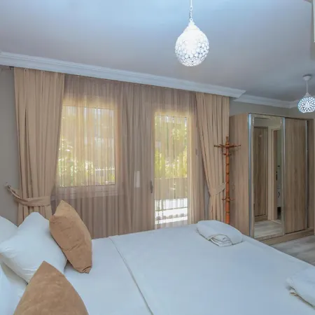 Suna Suits Guest house 4*